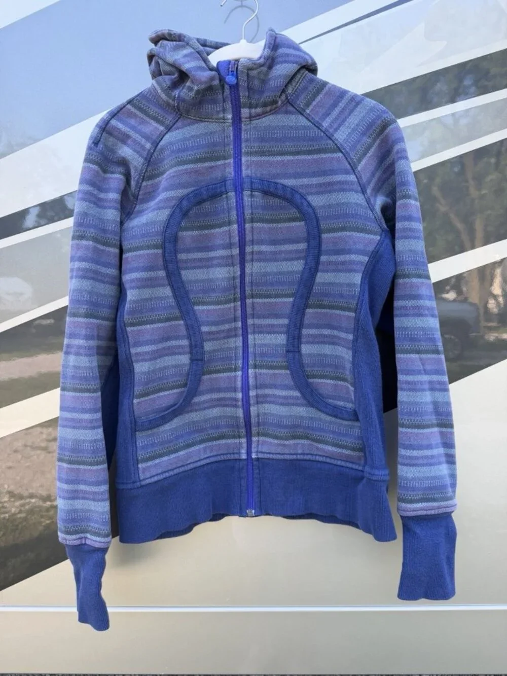 Lululemon Wish Blue Poncho Baja Stripe Scuba hoodie yoga 8 comfy